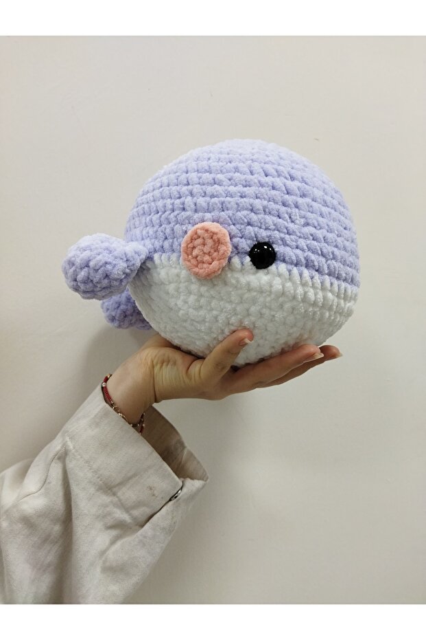 Amigurumi Velvet Whale