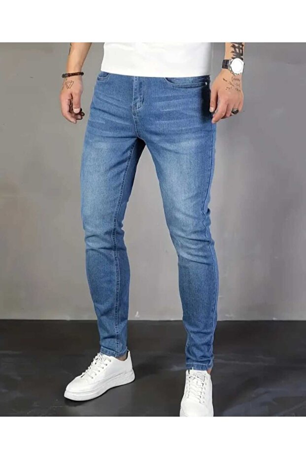 Men's Jeans