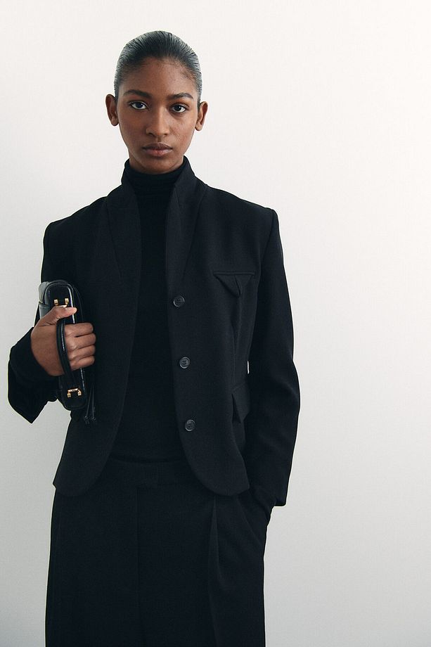 Tek Sıra Düğmeli Blazer - 1