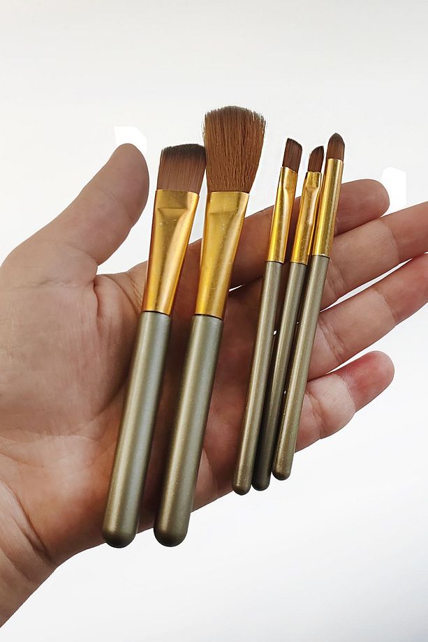 11 Parça Teneke Kutulu Makyaj Fırçası Seti Fondöten Far Eyeliner Fırça Cin826khv - 4