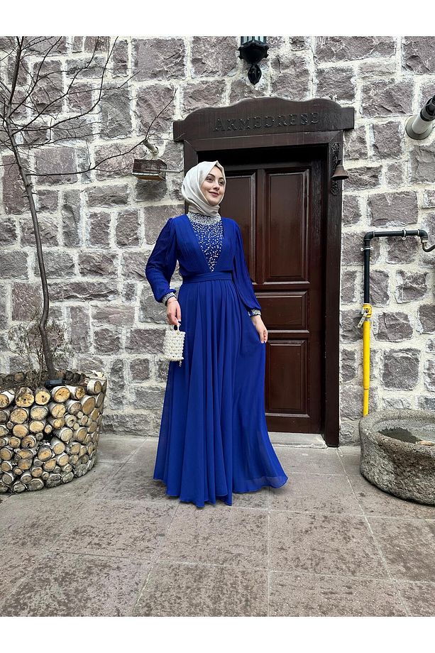 Şifon kumaş gerdan inci işleme elbise - 3