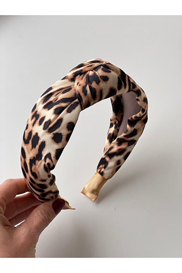 البيج ليوبارد نمط معقود التاج - 5