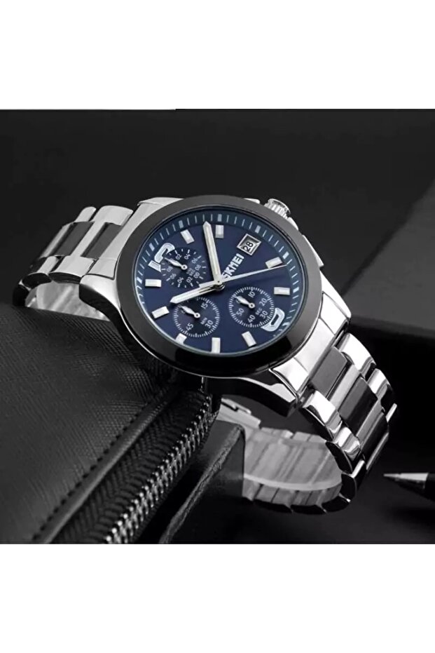 9126 Function Men's Wristwatch