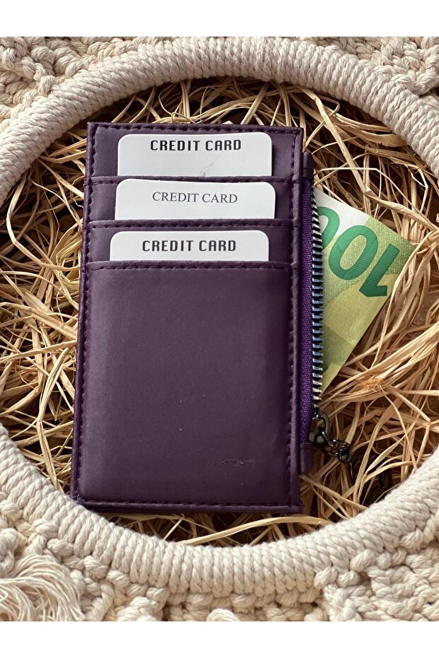 Zippered Women's Card Holder with Lots of Eyelets