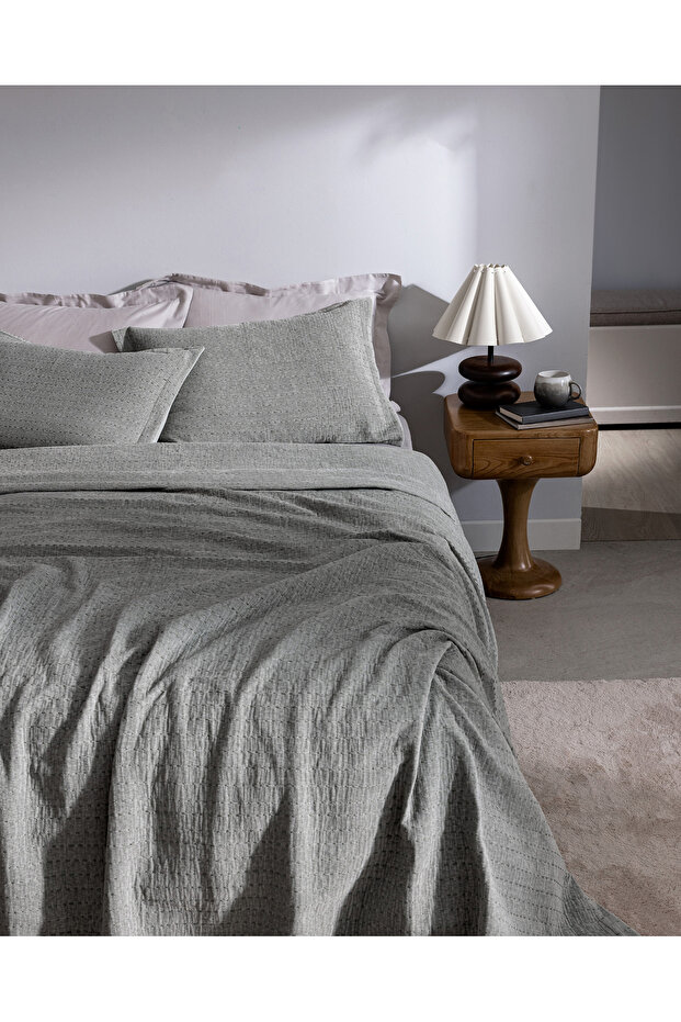 Feolette Double Bedspread - Mint Green - 2