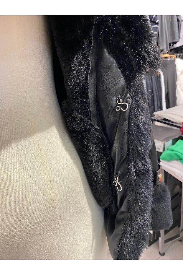 kürk detaylı mont - 7