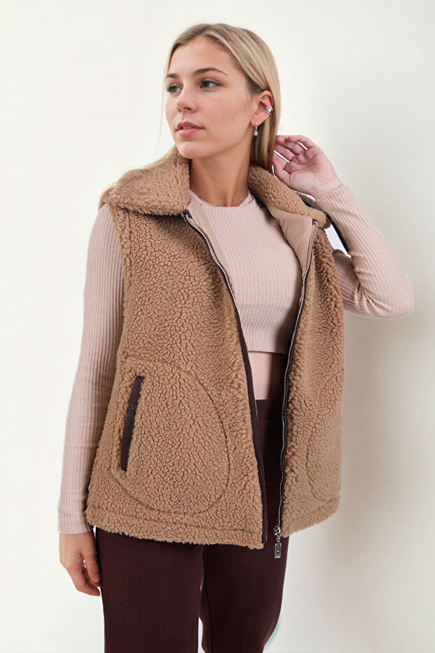 Deri Şeritli Kürk Yelek - 1