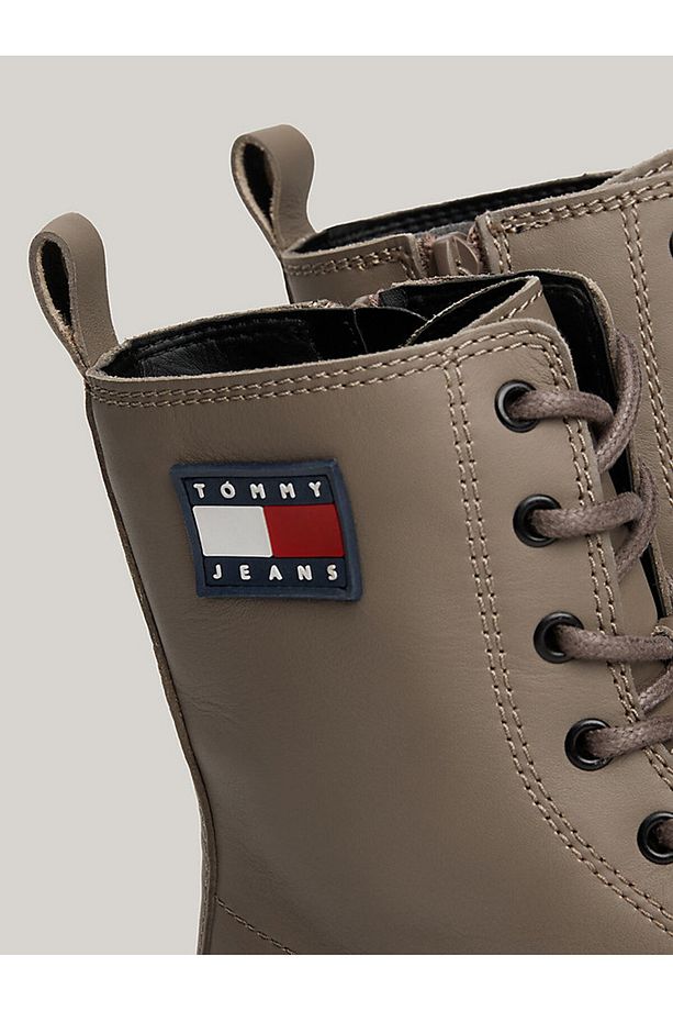 TJW URBAN LACE UP BOOT - 6