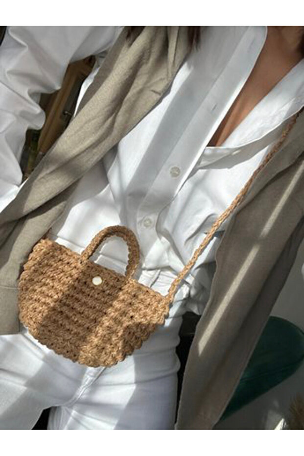 حقيبة صغيرة منسوجة بحبل ورقي - 1