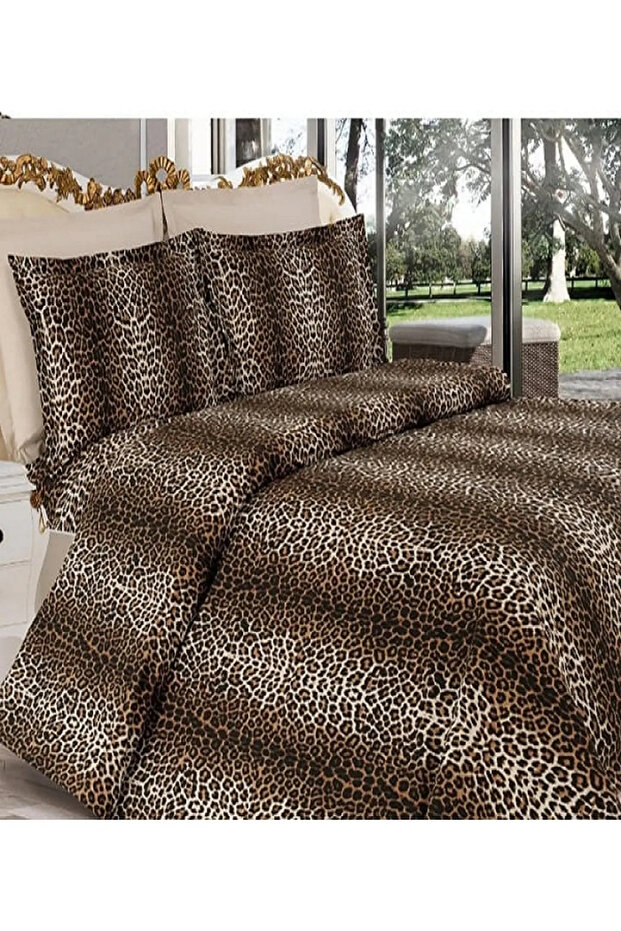 طقم غطاء لحاف مزدوج ليوبارد (بدون ملاءة)