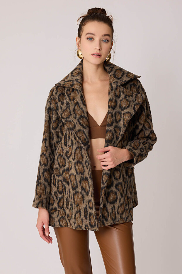 Leopard Pattern Double Pocket Jacket with Side Slits - 4