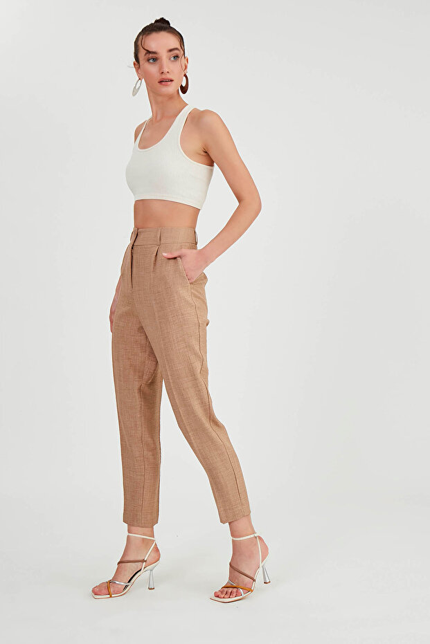 بنطال بخصر عالٍ بزرين - 3