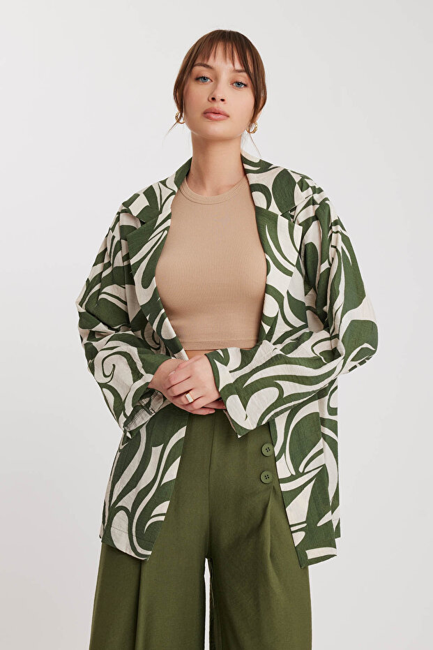 سترة مجعدة بياقة منقوشة - 2