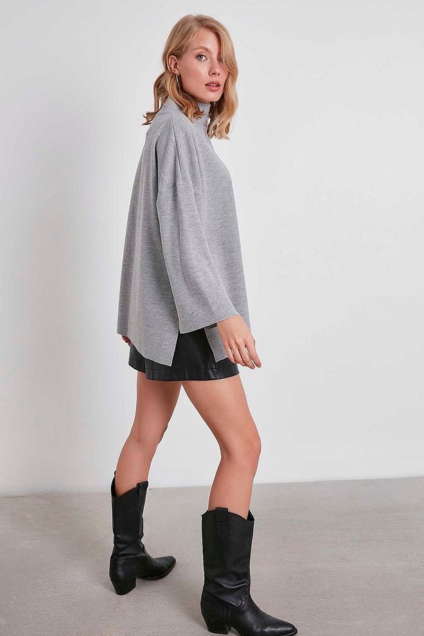 Düşük Kol Yakalı Yanlar Yırtmaçlı Örme Oversize Bluz - 3
