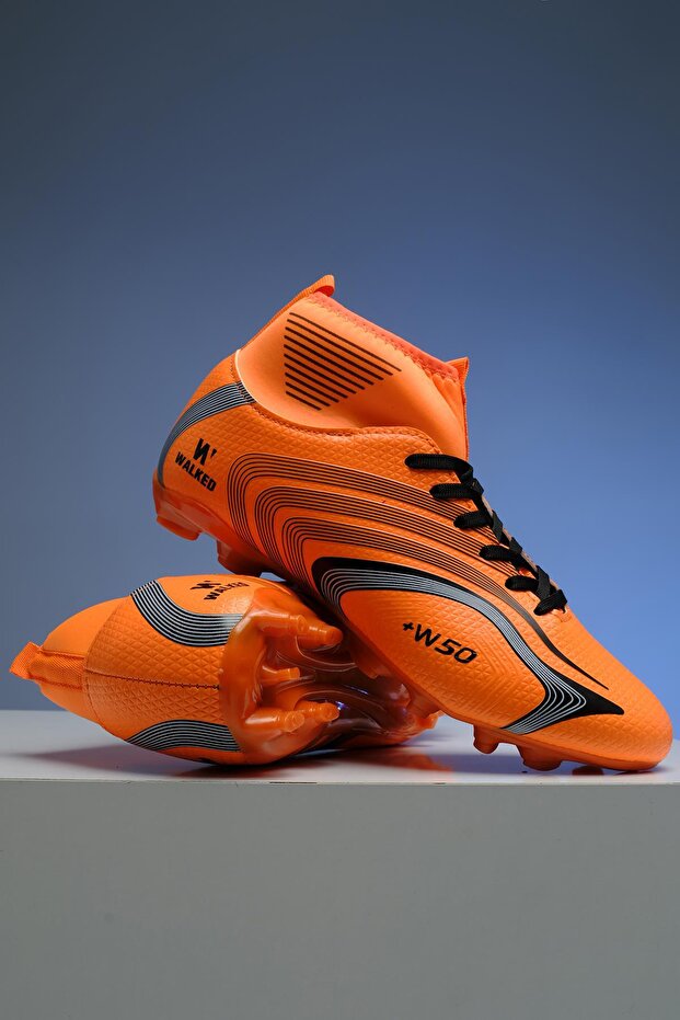 W50y Men's Football Boots with Stripe Detail Socks