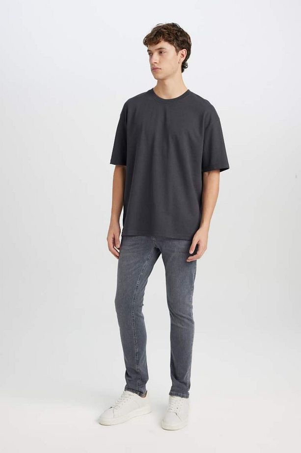 Yeni Sezon Oversize Geniş Kalıp Bisiklet Yaka Kısa Kollu Basic Düz Ağır Kumaş Tişört - 2