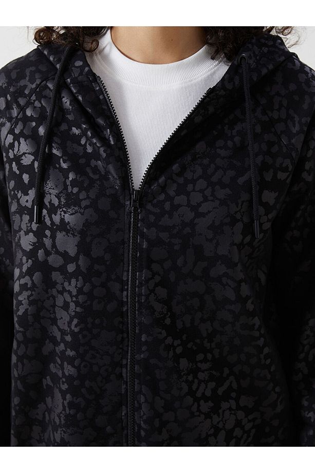 LCW Modest Siyah Kapüşonlu Desenli Kadın Fermuarlı Sweatshirt - 3