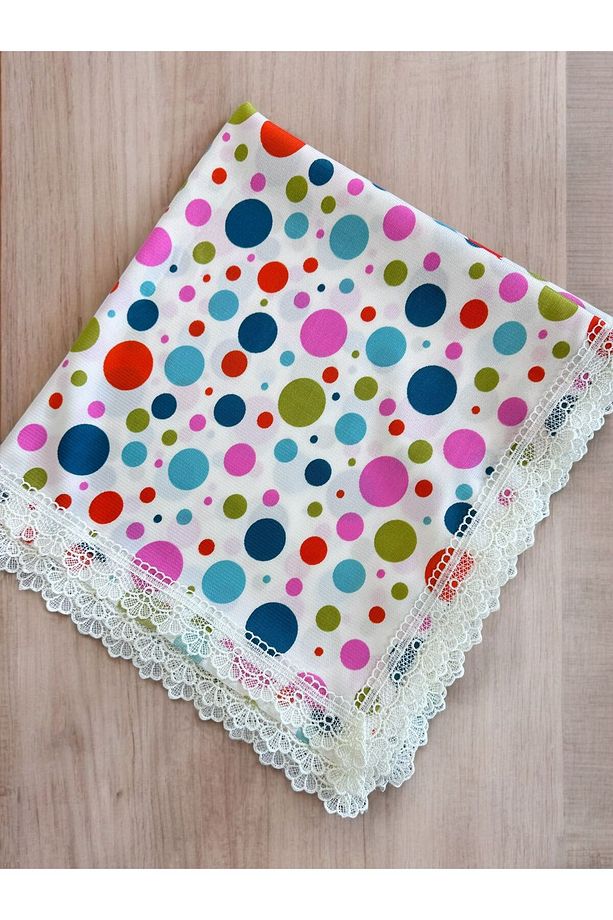 Leke Tutmaz Puantiteye Desenli Sofra Bezi, Piknik Örtüsü, Masa Örtüsü 160x160cm Ölçü - 1