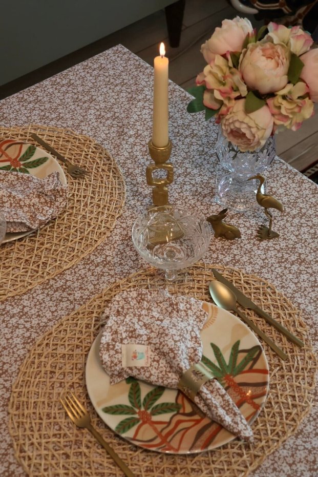 Ruffled Tablecloth Floral Vintage