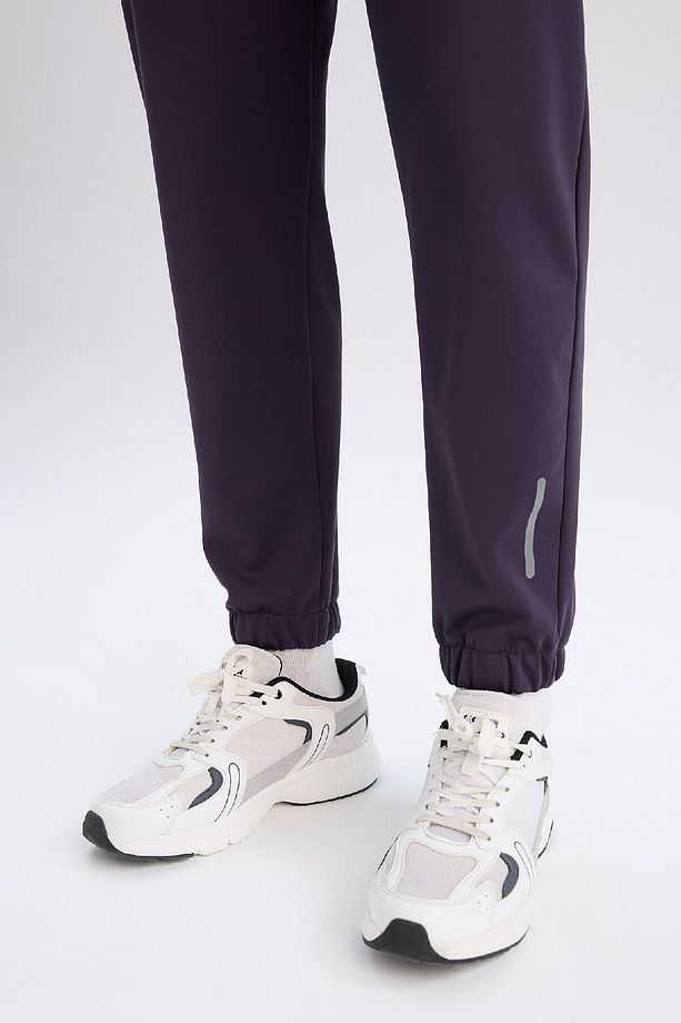 DeFactoFit Sporcu Jogger Eşofman Altı Standart Fit Basic Düz Cepli Beli Paçası Lastikli D3742AX24WN - 6