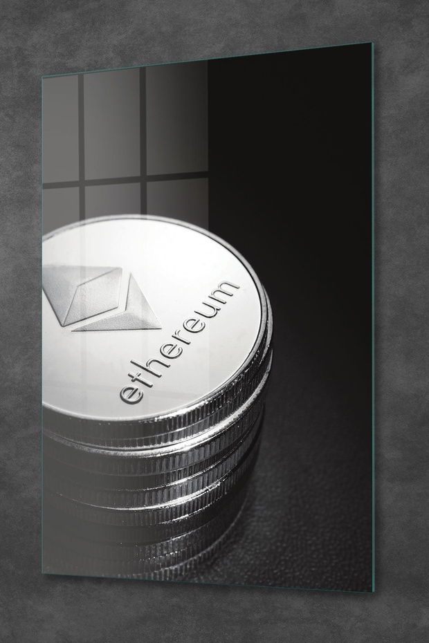 Glass Table Ethereum - 2