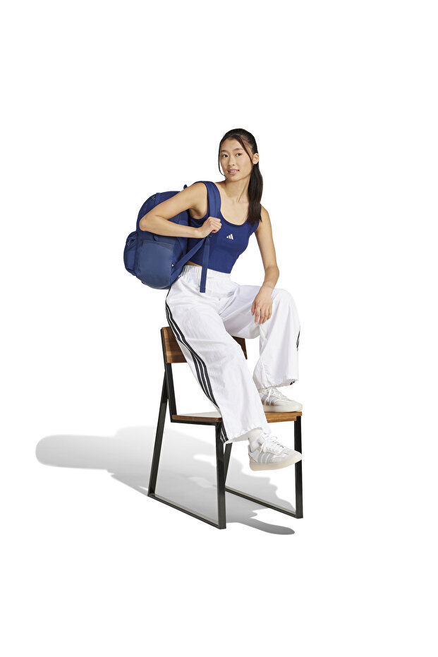 Essentials Small Logo Cotton Lifestyle Atlet - 4