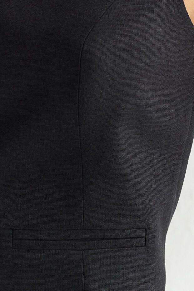 Siyah Fitted Keten Görünümlü V Yaka Crop Dokuma Yelek TWOSS25YE00028 - 4