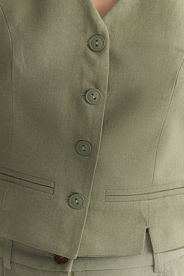 Açık Haki Fitted Keten Görünümlü V Yaka Crop Dokuma Yelek TWOSS25YE00028 - 4