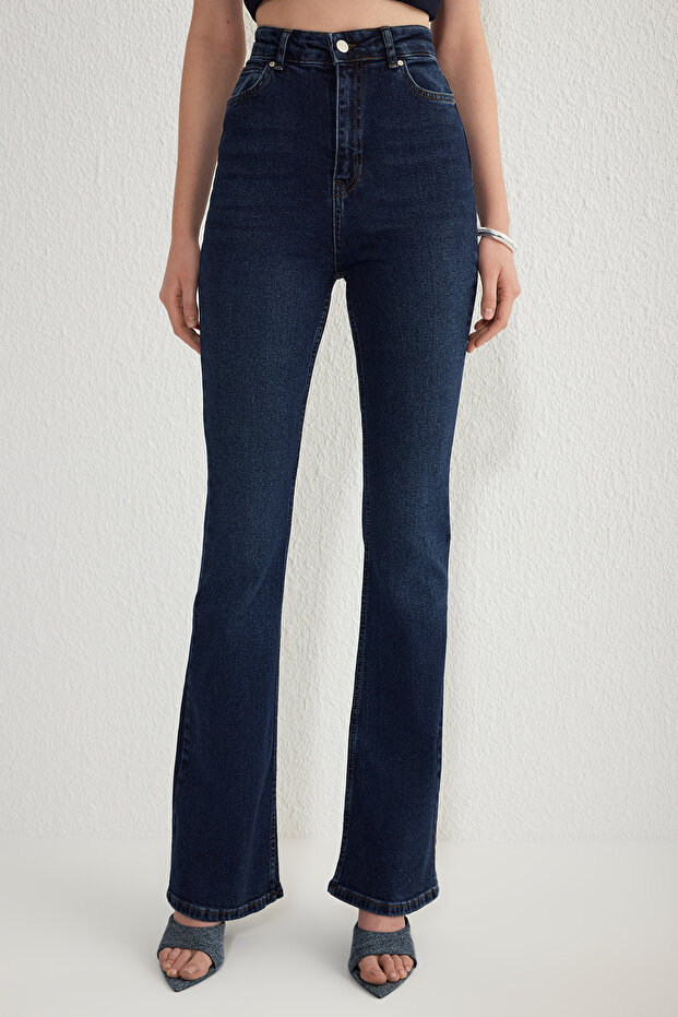 Koyu Mavi Yüksek Bel Orta Esnek Flare İspanyol Paça Jeans TWOSS25JE00109 - 3