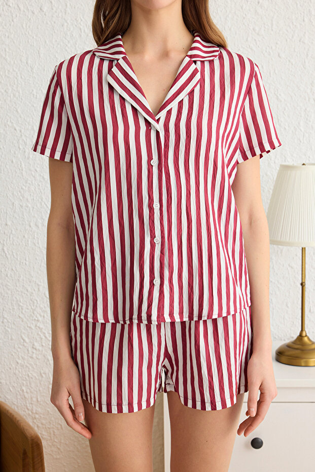 Bordo Çizgili Dokulu Kumaştan Şortlu Dokuma Pijama Takımı THMSS25PT00026 - 3