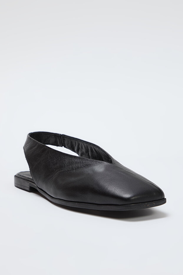 Czarne, oryginalne skórzane baleriny damskie z odkrytym tyłem i kwadratowym noskiem Takss25Be00018 - 5