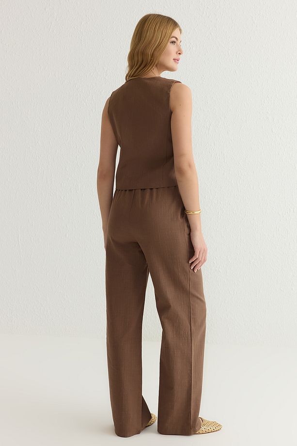 Kahverengi Bağlamalı Keten Görünümlü Bluz Ve Wide Leg Pantolon Dokuma Alt-Üst Takım TWOSS25AU00034 - 5