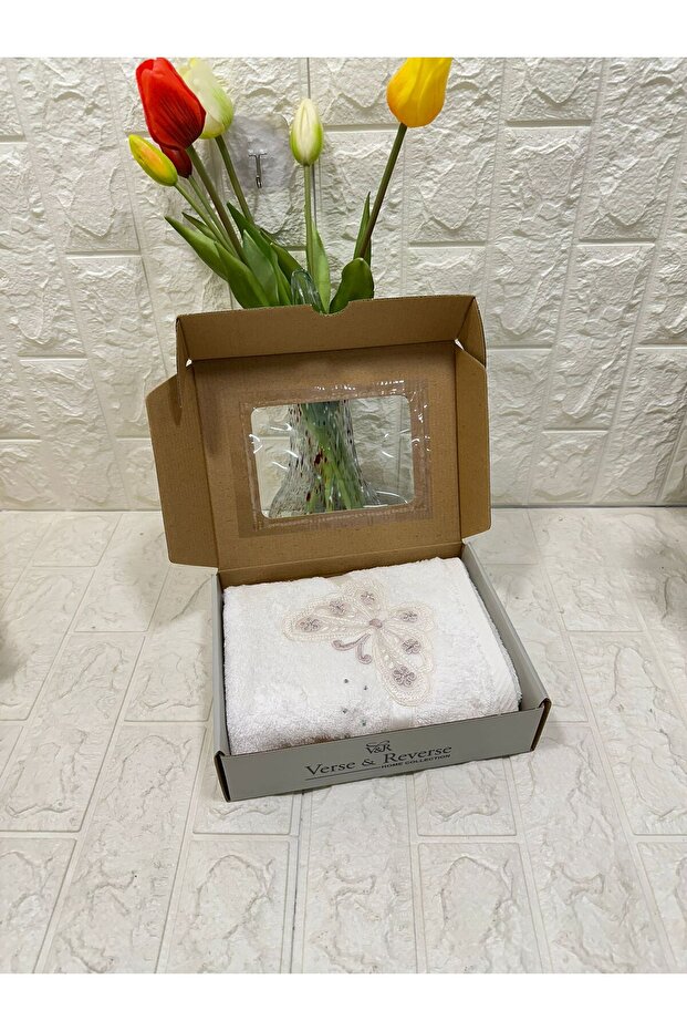Mica 50*90 Bamboo Towel - Verse-Reverse Design
