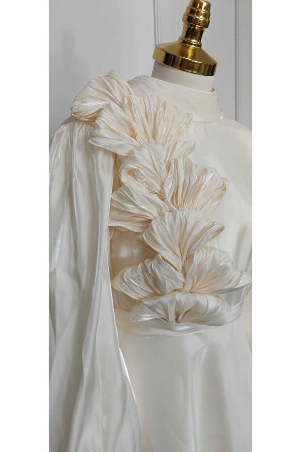 Alin Model Tesettür Nikah Söz Abiye - 1