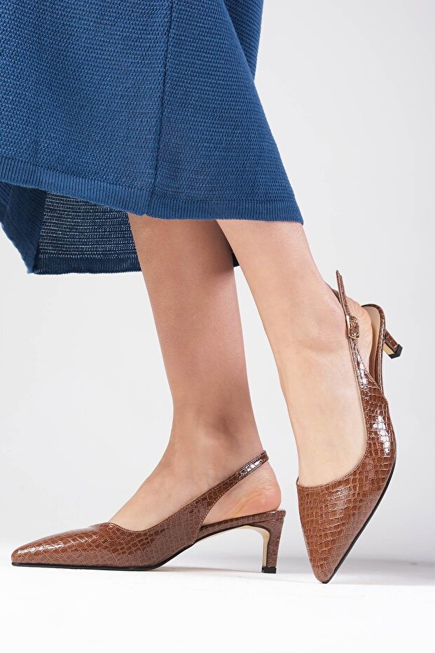 Alisa Brown Women's Heeled Shoes