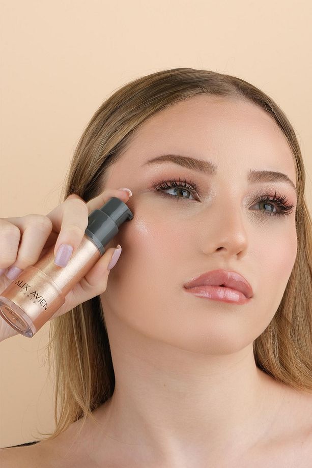 Sarı Işıltılı Likit Aydınlatıcı - Liquid Highlighter 102 - Yüz & Vücut İçin - 30 ml - 4