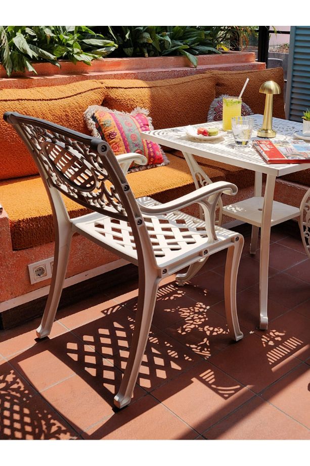 Cunda Model Ferforje Görünümlü Plastik Kare 2'li Masa ve Sandalye Takım Balkon Bahçe Takımı İç/Dış - 1