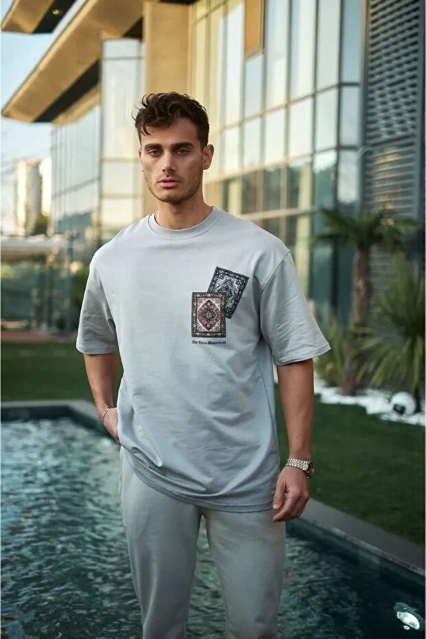 Gray Oversize Unisex T-Shirt - Crew Neck, Printed