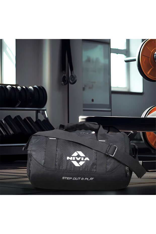 Beast Gym Bag |black, 15l | Polyester Shoulder Bag With Shoes Compartment | Unisex Fitness Bag