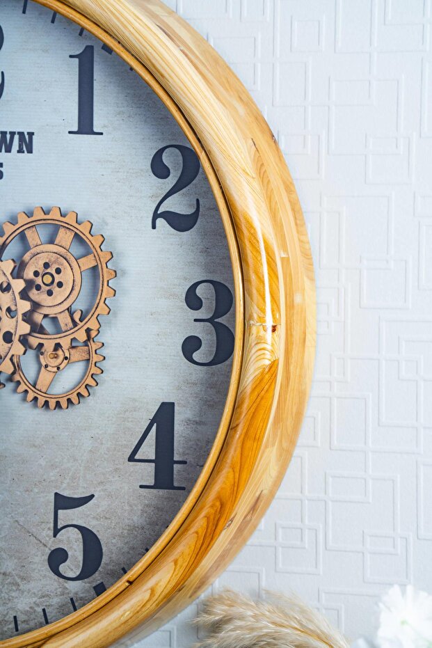 ساعة حائط مزخرفة بعجلة زينة - 62 سم - 2