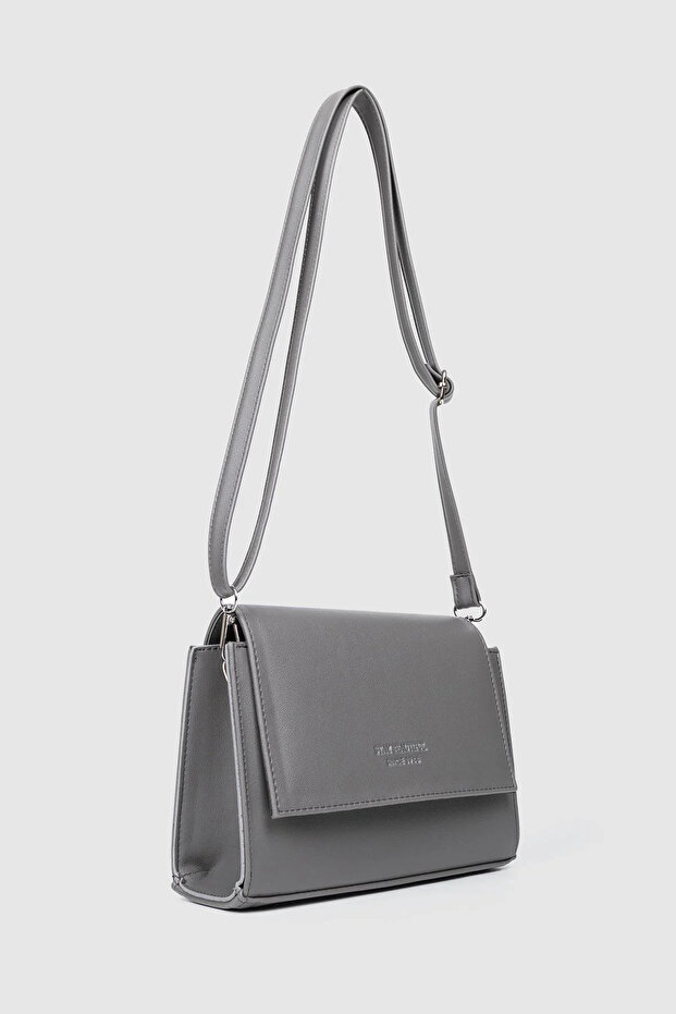 Kadın Kutu Askılı Çanta - 4