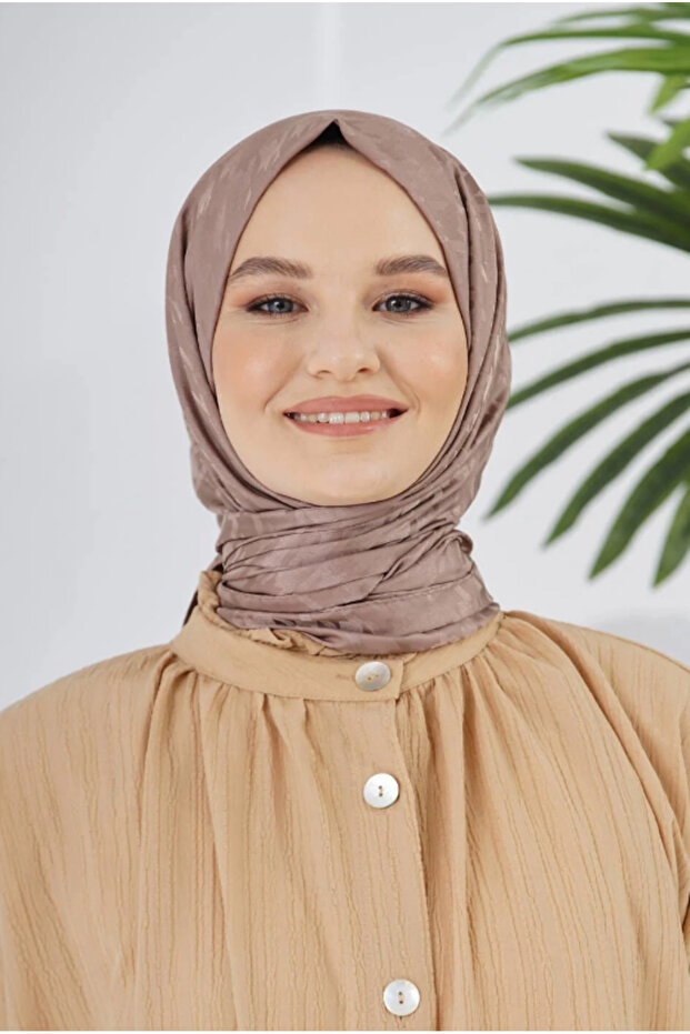 المنك لوريان وشاح الجاكار أقدام الإوزة شال