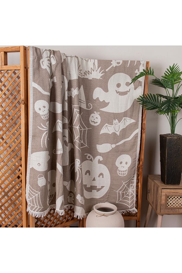 4 Kat Müslin Pike Tek Kişilik %100 Pamuklu Jakarlı Yatak Örtüsü Tv Battaniyesi 140x200 Halloween - 1