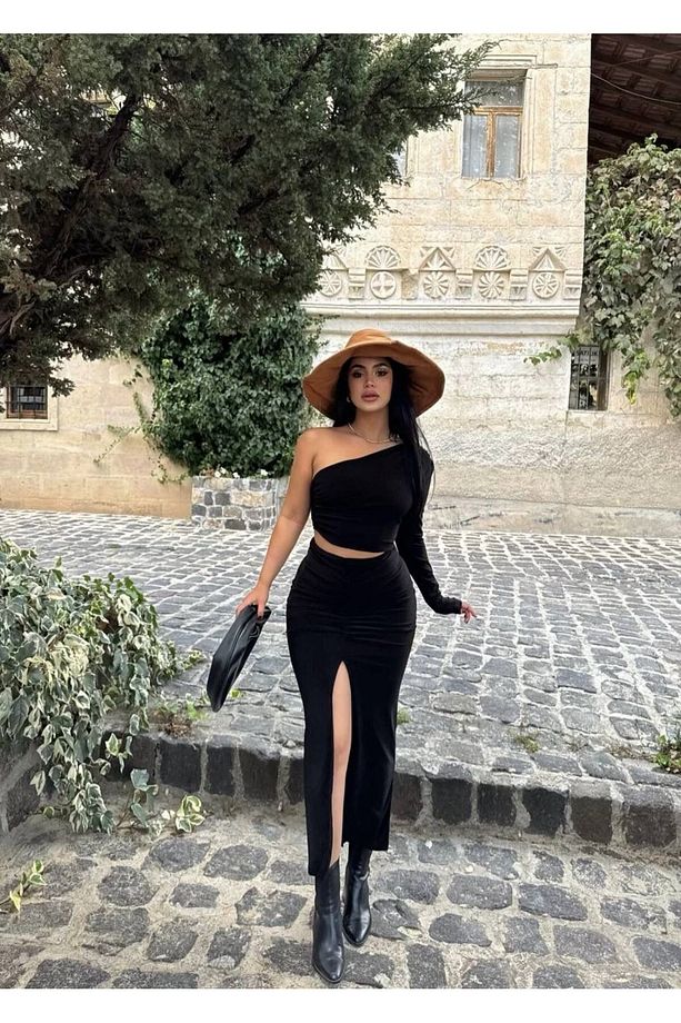 Bel Dekolteli Tek Kol Yırtmaçlı Elbise - 2