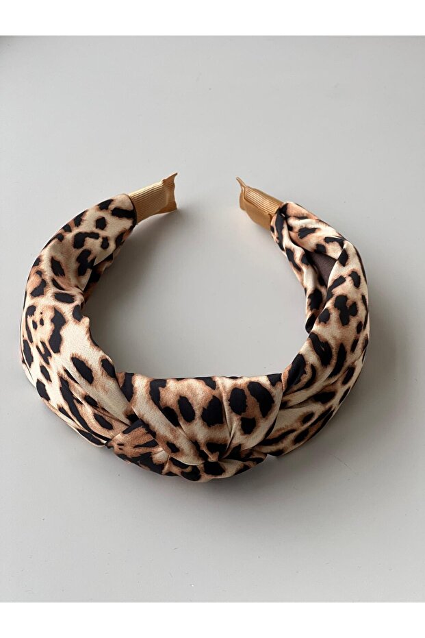 البيج ليوبارد نمط معقود التاج - 7