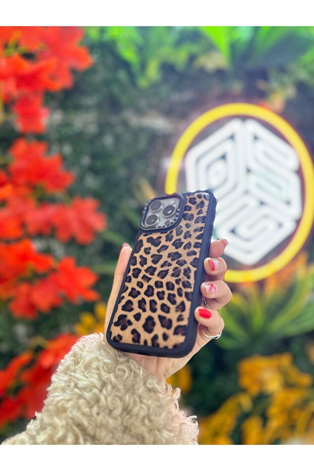iPhone 16 Pro Max Compatible Case Leopard Pattern Embossed Patterned Shock Absorbing Luxury Phone Case - 2