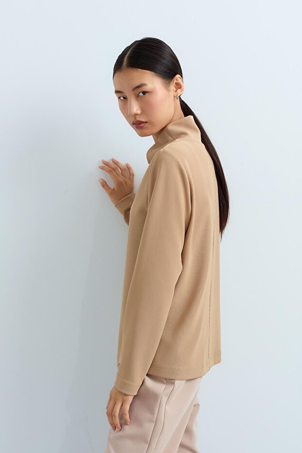 Dik Yaka Basic Örme Bluz Camel - 2