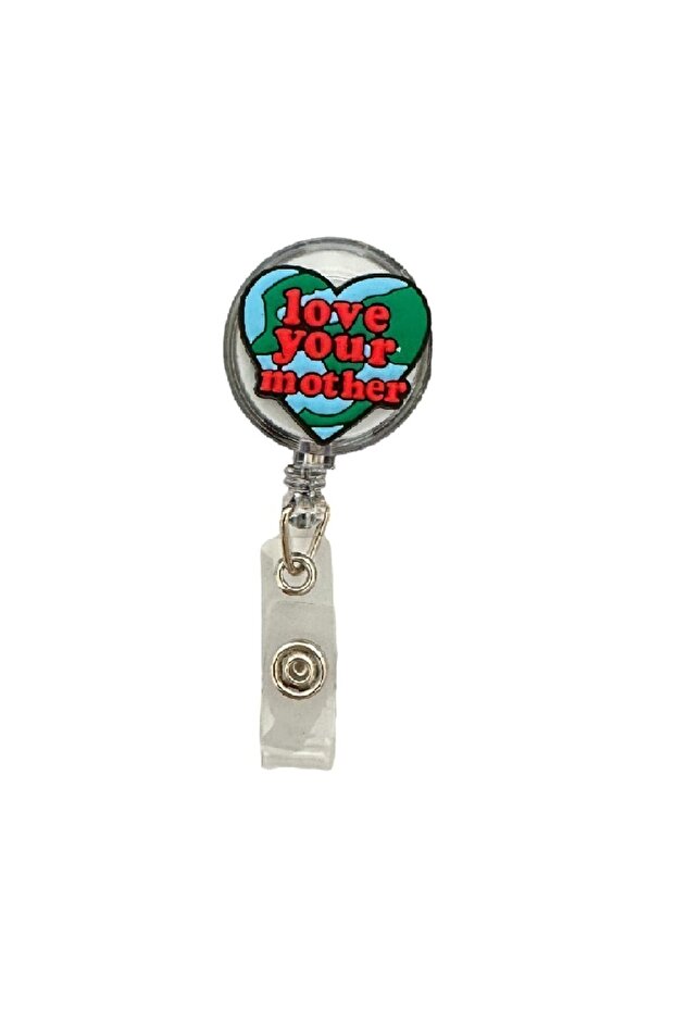 Yoyo Name Badge Holder with Love Your Mother Figure