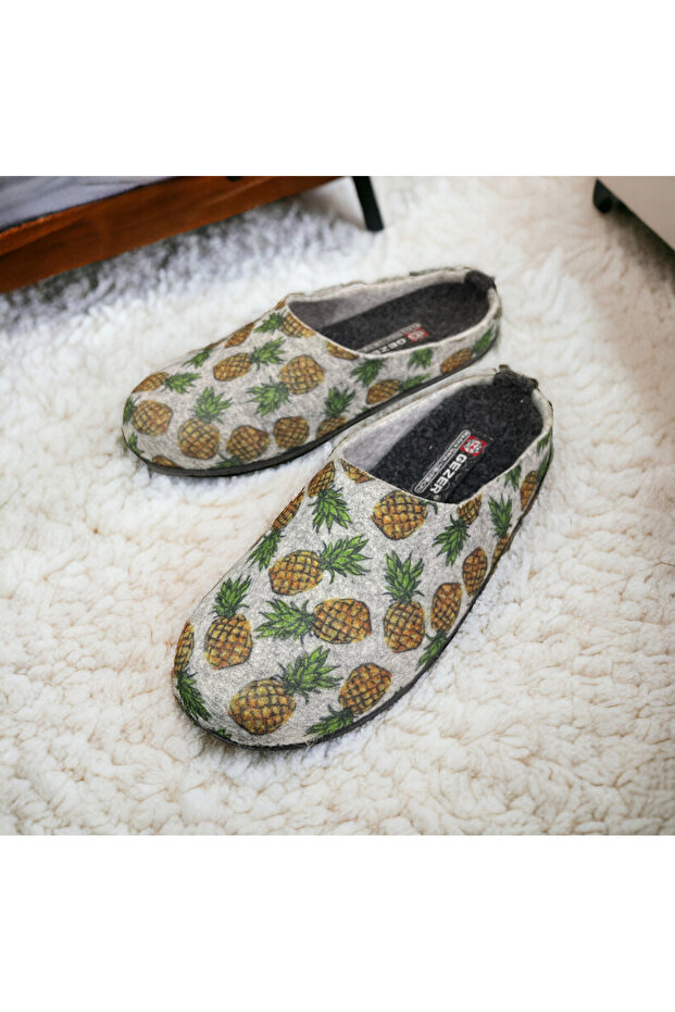 Women's Felted, Non-Slip Sole Home Slippers