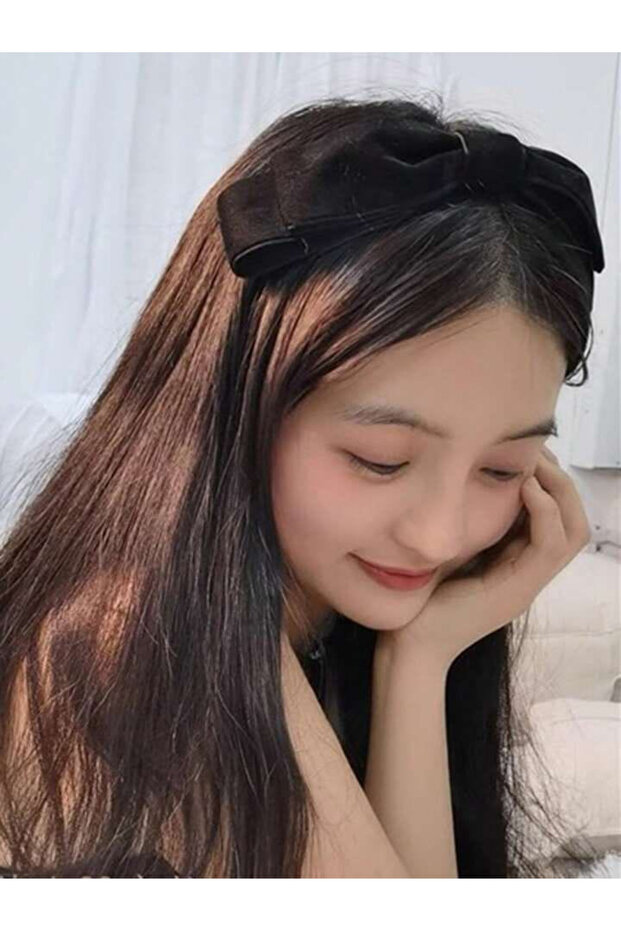 Black Velvet Crown